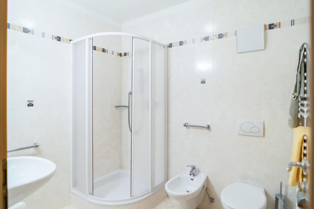 Apparthotel Feldhof - Living And Bistro Nova Ponente Esterno foto