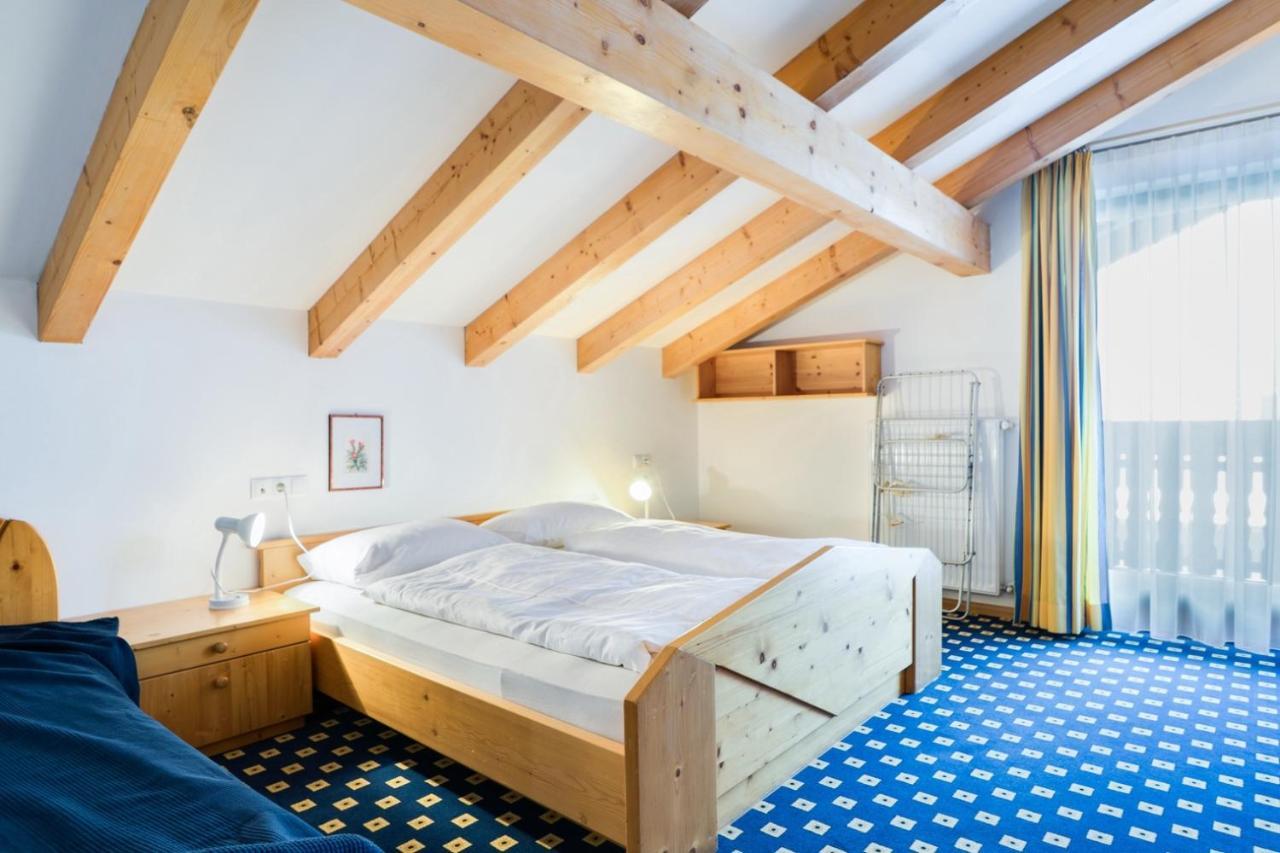 Apparthotel Feldhof - Living And Bistro Nova Ponente Esterno foto